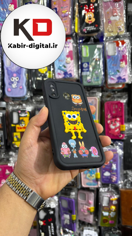 قاب گوشی Galaxy A20سامسونگ سیلیکونی Solid Case ضد ضربه عروسکی برجسته طرح خانواده باب اسفنجی محافظ لنز دار