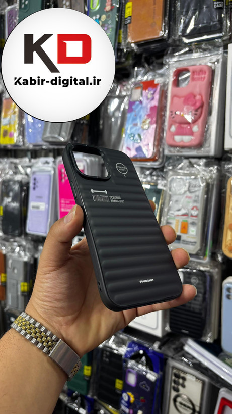 قاب طرح ضد ضربه مات یانگ کیت YoungKit گوشی iphone 13 Pro Max اپل آیفون رنگ مشکی
