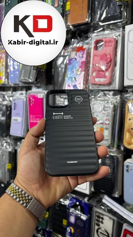 قاب طرح ضد ضربه مات یانگ کیت YoungKit گوشی iphone 13 Pro Max اپل آیفون رنگ مشکی