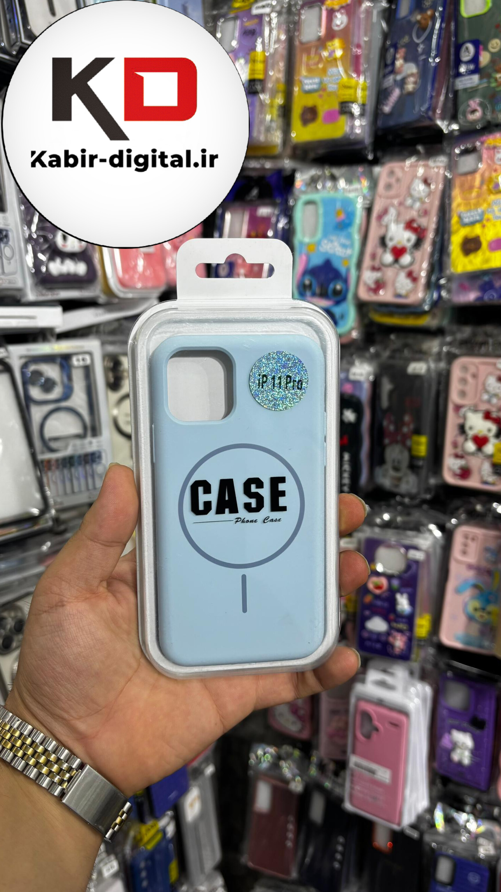قاب گوشی iPhone 11 Pro آیفون سیلیکونی اورجینال پاک کنی مگ سیف دار Magsafe درجه یک زیربسته آبی پاستیلی
