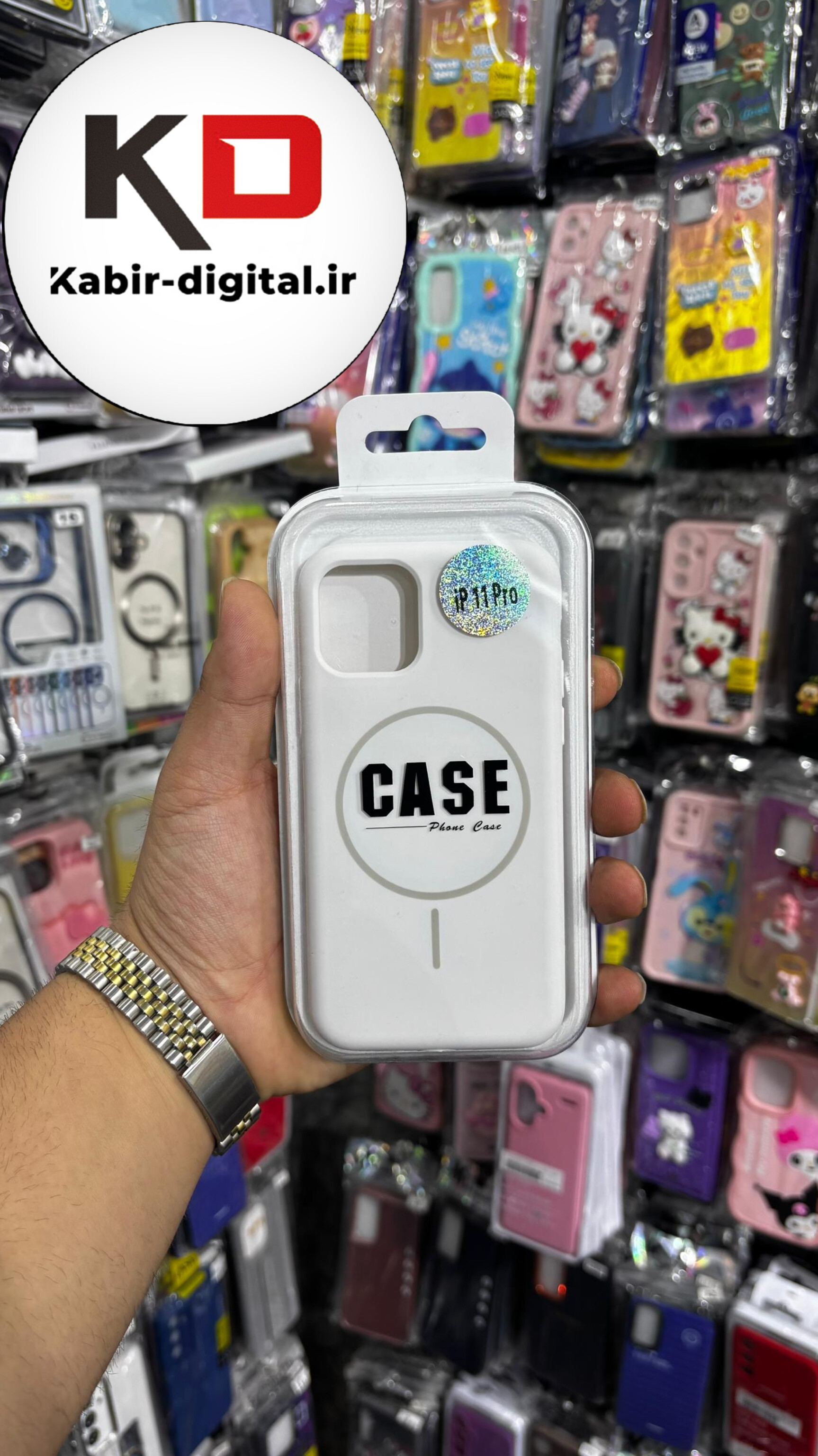قاب گوشی iPhone 11 Pro آیفون سیلیکونی اورجینال پاک کنی مگ سیف دار Magsafe درجه یک زیربسته سفید