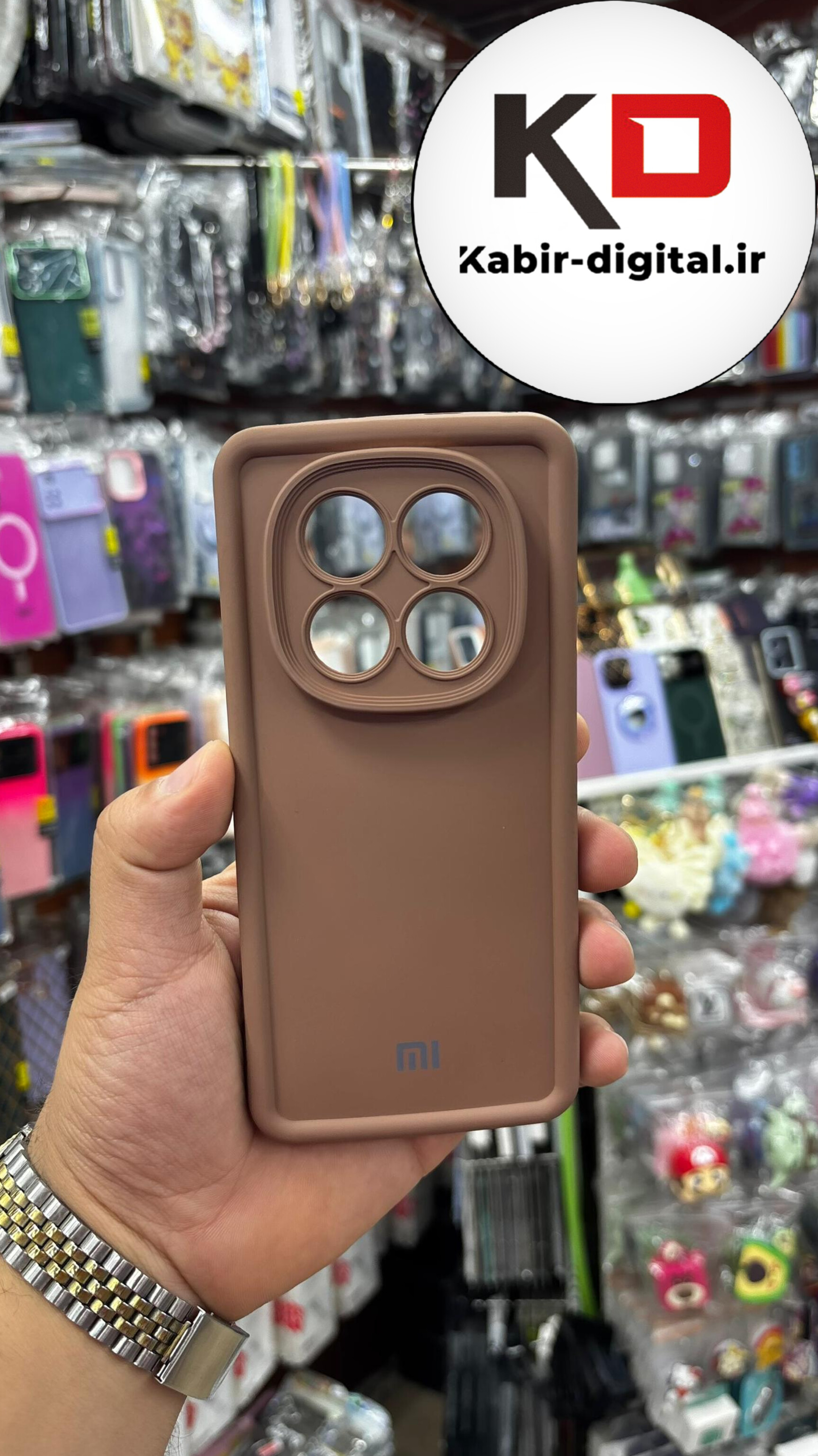 قاب گوشی Redmi Note 14 Pro plusشیائومی طرح سیلیکونی Solid لوگو دار محافظ لنزدار قهوه ای