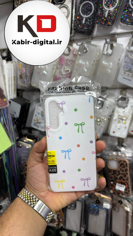 قاب گوشی Galaxy A35-A55 سامسونگ فانتزی اورجینال دور سیلیکونی ضدخش ضد ضربه طرح پاپیون کرومی رنگی