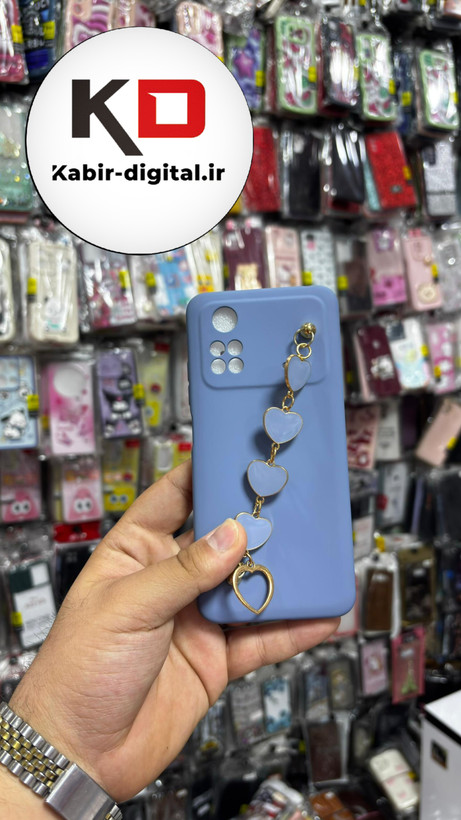 قاب گوشی POCO M4 Pro 4G شیائومی طرح سیلیکونی لاکچری دستبندی زنجیری قلبی آویزدار محافظ لنز دار آبی
