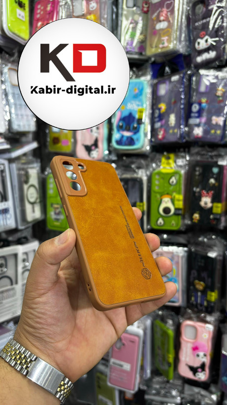 قاب گوشی Galaxy S21 FE سامسونگ نیلکین NILLKIN سوزنی چرمی محافظ لنز دار عسلی