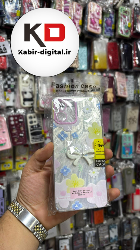 قاب گوشی Galaxy A06سامسونگ Brush Case طرح پاپیون و گل محافظ لنز دار