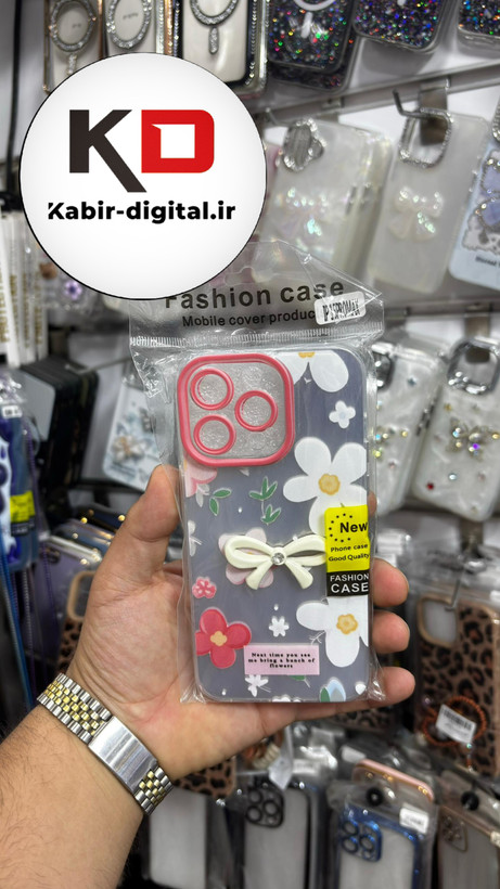 قاب گوشی iPhone 15 Pro Max آیفون Brush Case طرح پاپیون و گل سرخ محافظ لنز دار