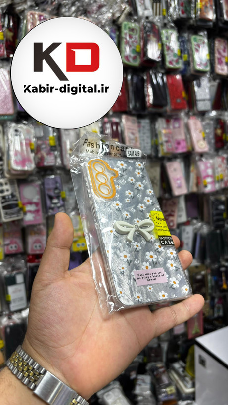قاب گوشی Galaxy A26/A16سامسونگ Brush Case طرح پاپیون و گل بابونه محافظ لنز دار