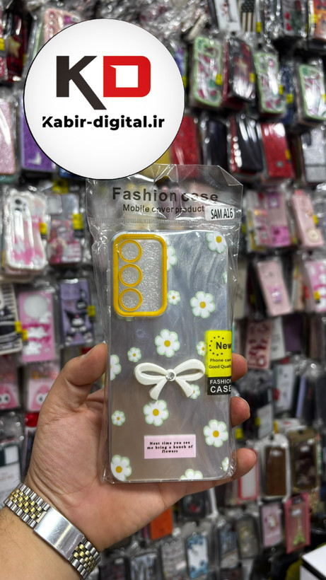قاب گوشی Galaxy A26/A16سامسونگ Brush Case طرح پاپیون و گل بابونه محافظ لنز دار