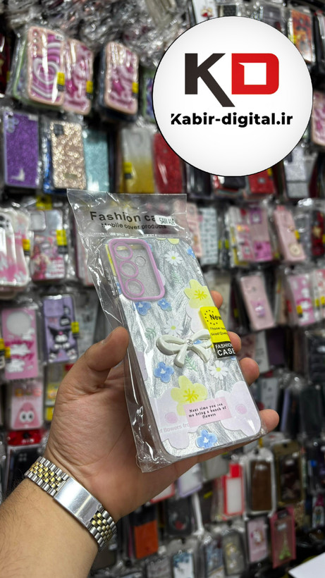 قاب گوشی Galaxy A26/A16سامسونگ Brush Case طرح پاپیون و گل صورتی محافظ لنز دار