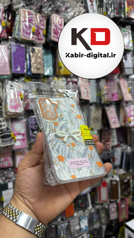 قاب گوشی Galaxy A36سامسونگ Brush Case طرح پاپیون و گل نارنجی محافظ لنز دار