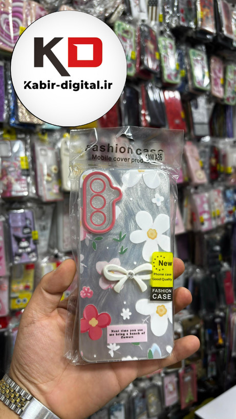 قاب گوشی Galaxy A36سامسونگ Brush Case طرح پاپیون و گل سرخ محافظ لنز دار