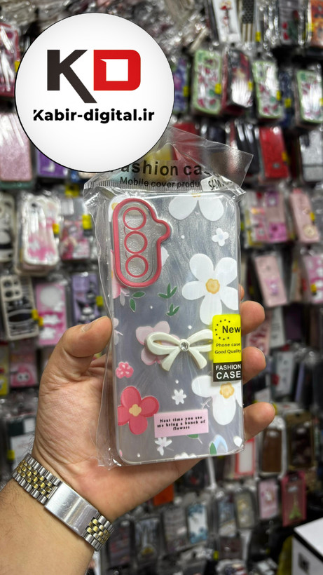قاب گوشی Galaxy A56سامسونگ Brush Case طرح پاپیون و گل سرخ محافظ لنز دار
