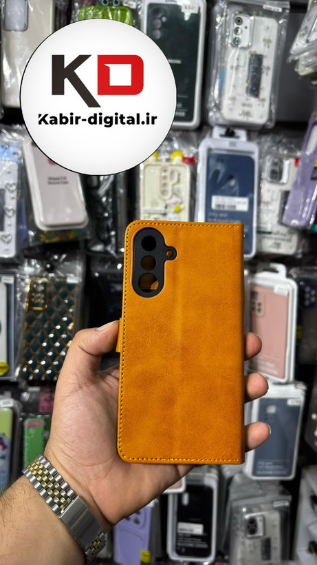 کیف گوشی Galaxy A36 سامسونگ چرم مگنتی جاکارتی بند آویز دار عسلی