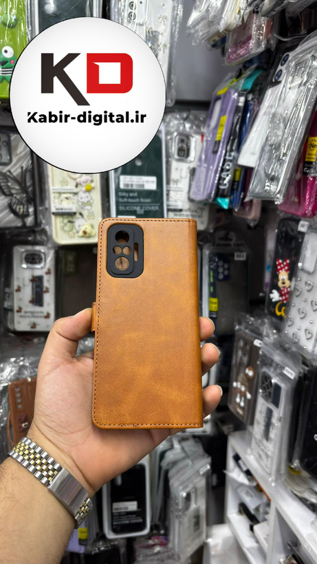 کیف گوشی Redmi Note 10 Proشیائومی چرم مگنتی جاکارتی بند آویز دار عسلی