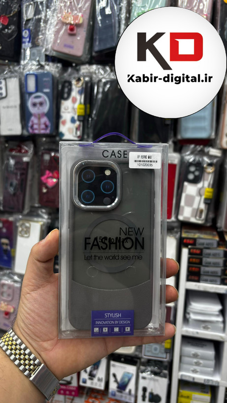 قاب گوشی پشت مات چرمی مگسیف - (خاکستری) Iphone 15 pro Max
