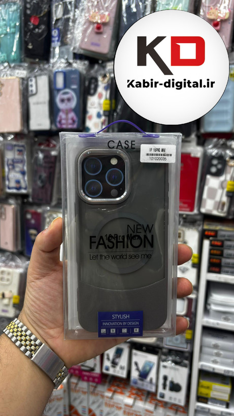 قاب گوشی پشت مات چرمی مگسیف - (خاکستری ) Iphone 16 pro Max