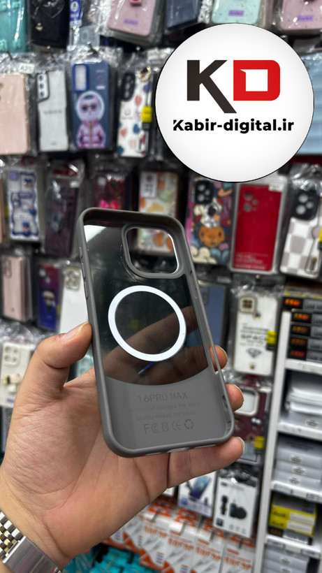 قاب گوشی پشت مات چرمی مگسیف - (خاکستری ) Iphone 16 pro Max