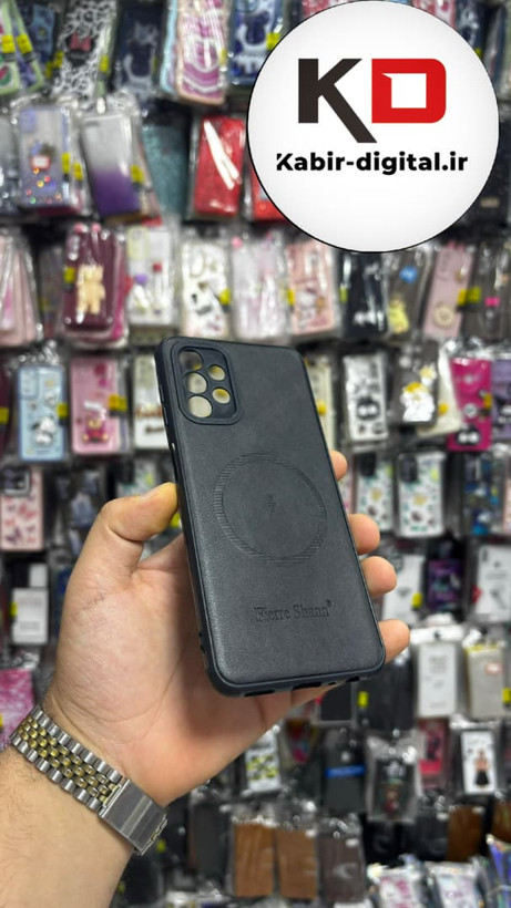 قاب گوشی Galaxy A13/A23 سامسونگ چرمی ژله ای طرح مگ سیف Fierre Shann محافظ لنز دار مشکی