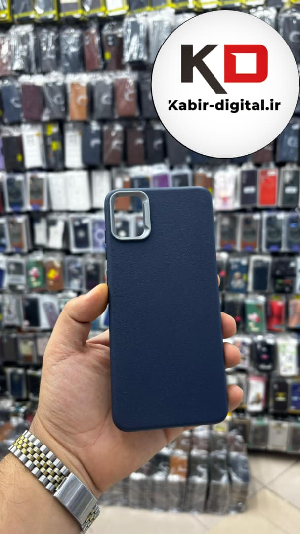 قاب گوشی Galaxy A05سامسونگ لدر دیزاین SOFT Lether Design اسپیگن Spigen سیلیکونی طرح چرم سرمه ایی