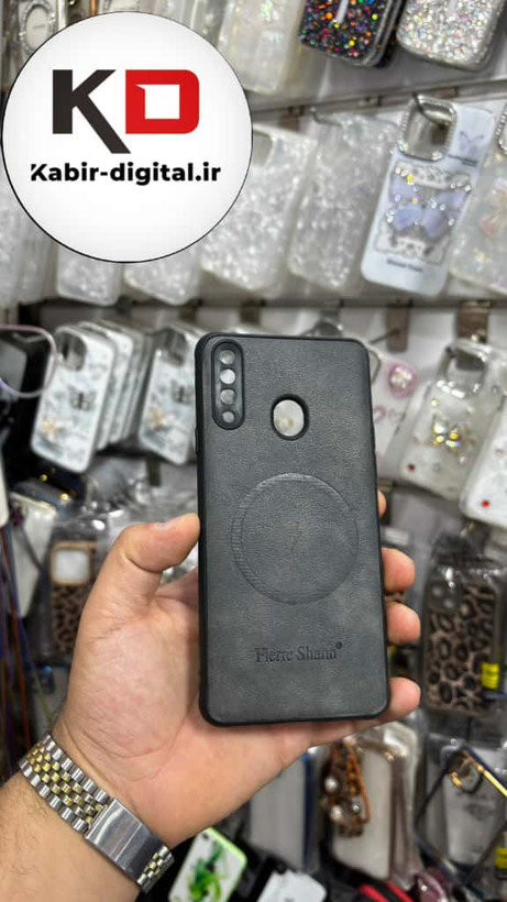 قاب گوشی Galaxy A20s سامسونگ چرمی ژله ای طرح مگ سیف Fierre Shann محافظ لنز دار خاکستری