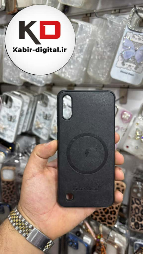 قاب گوشی Galaxy A10 سامسونگ چرمی ژله ای طرح مگ سیف Fierre Shann محافظ لنز دار مشکی