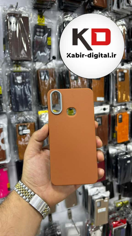 قاب گوشی Galaxy A10s سامسونگ لدر دیزاین SOFT Lether Design سیلیکونی پاپ سوکت دار عروسکی طرح چرم قهوه ایی