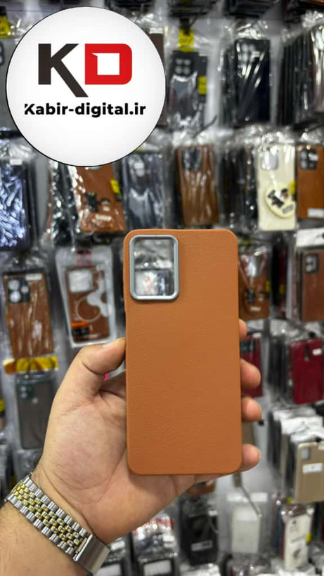 قاب گوشی Galaxy A22 4G/ M32 سامسونگ لدر دیزاین SOFT Lether Design سیلیکونی پاپ سوکت دار عروسکی طرح چرم قهو ایی