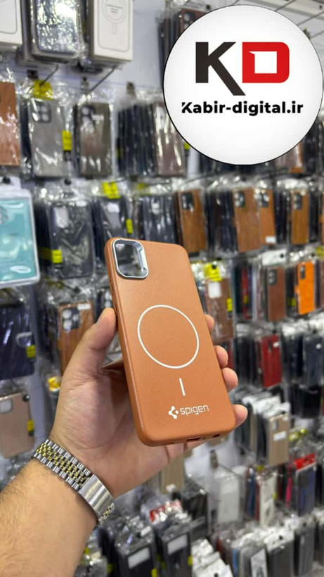 قاب گوشی Galaxy A05 سامسونگ لدر دیزاین SOFT Lether Design اسپیگن Spigen سیلیکونی طرح مگ سیف قهوه ای