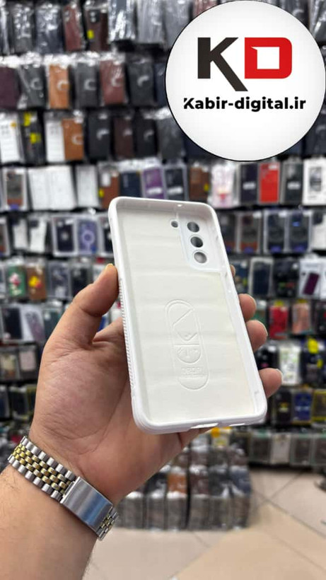 قاب گوشی Galaxy S21 FE سامسونگ سیلیکونی پافر PC زیر بسته محافظ لنز دار سفید