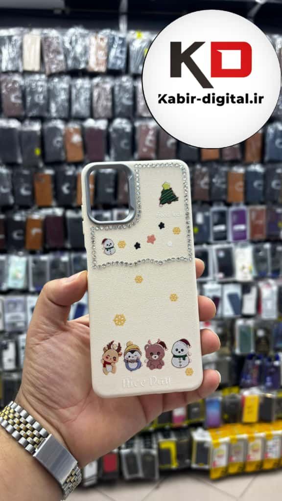 قاب گوشی Galaxy A06 سامسونگ لدر دیزاین SOFT Lether Design فانتزی سیلیکونی طرح چرمی نگین دار کیوت کرمی