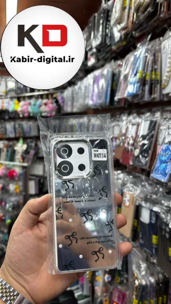 قاب گوشی Redmi Note 13 4G شیائومی اورجینال فانتزی سخت آینه ای لنز کرومی ایربگ دار طرح پاپیون مشکی  کیوت