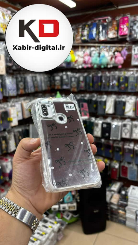 قاب گوشی Galaxy A11/M11 سامسونگ اورجینال فانتزی سخت آینه ای لنز کرومی ایربگ دار طرح پاپیون مشکی کیوت