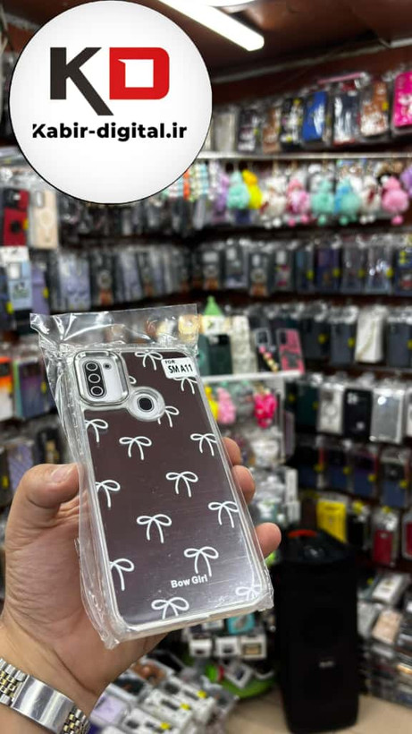 قاب گوشی Galaxy A11/M11 سامسونگ اورجینال فانتزی سخت آینه ای لنز کرومی ایربگ دار طرح پاپیون سفید کیوت