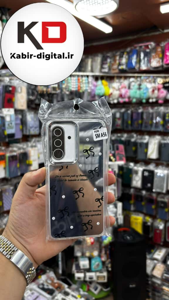 قاب گوشی Galaxy A36/A56 سامسونگ اورجینال فانتزی سخت آینه ای لنز کرومی ایربگ دار طرح پاپیون مشکی کیوت