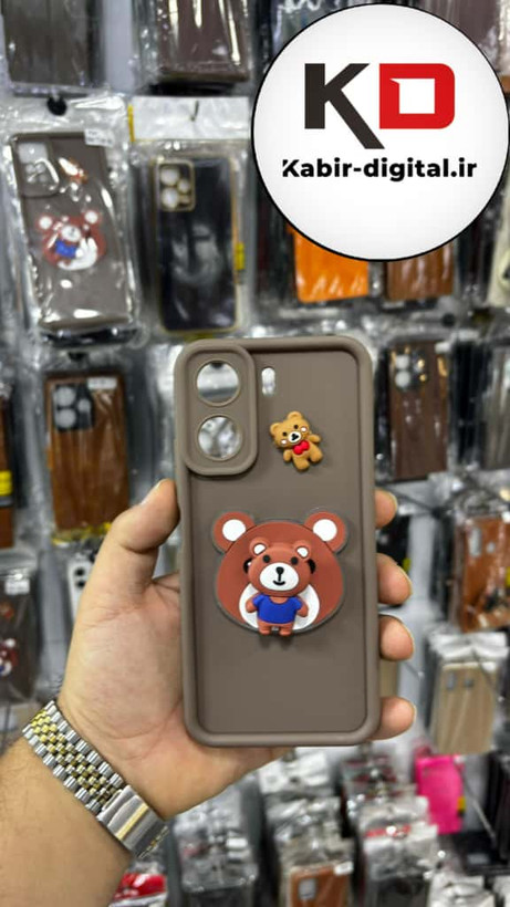 قاب گوشی POCO C65 / Redmi 13c شیائومی طرح سیلیکونی Solid عروسکی برجسته محافظ لنز دار طرح خرس قهوه ایی