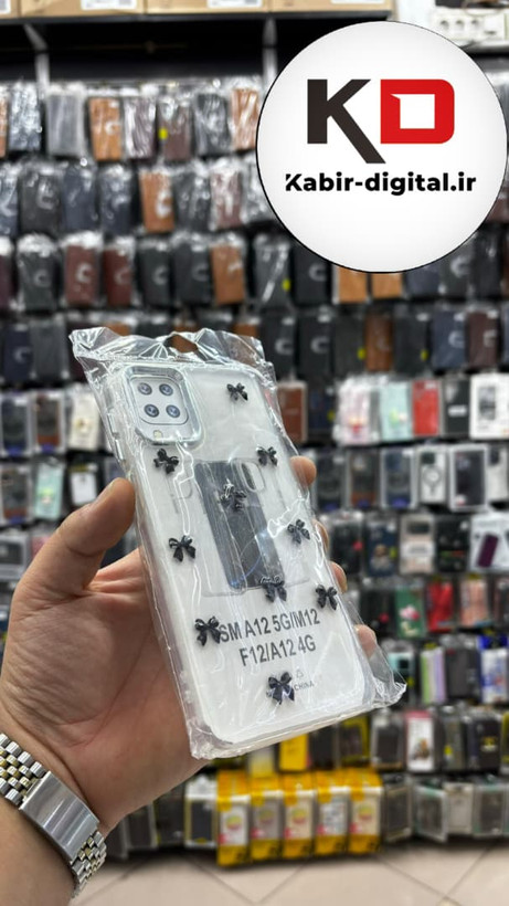 قاب گوشی Galaxy A12/M12/F12 سامسونگ لاکچری شفاف رزینی طرح شاین لنز کرومی طرح پاپیون مشکی