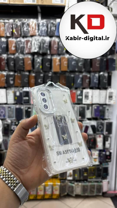 قاب گوشی Galaxy A56 / A36 سامسونگ لاکچری شفاف رزینی طرح شاین لنز کرومی طرح پروانه نگین دار
