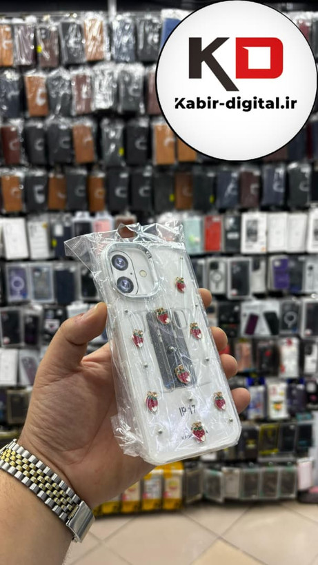 قاب گوشی iPhone 17 آیفون لاکچری شفاف رزینی طرح شاین لنز کرومی طرح توت فرنگی