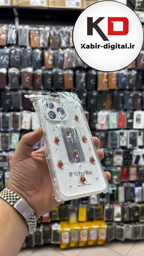 قاب گوشی iPhone 16 Pro Maxآیفون لاکچری شفاف رزینی طرح شاین لنز کرومی طرح توت فرنگی