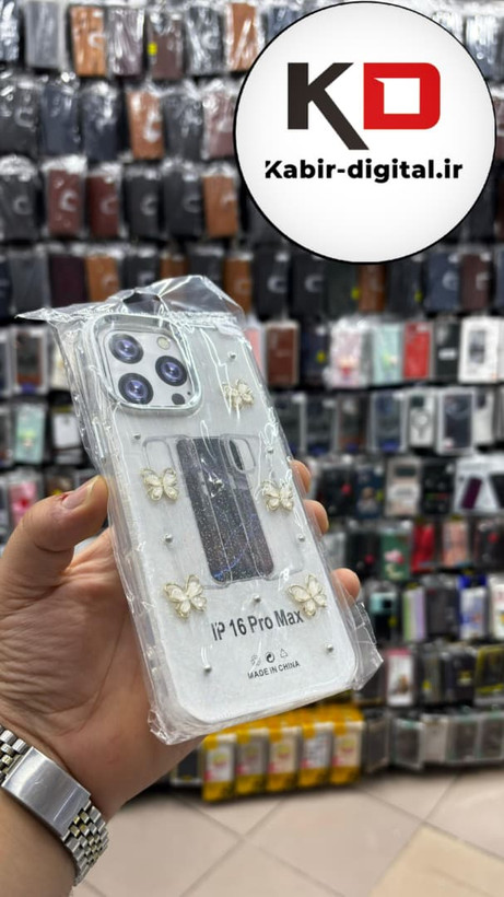 قاب گوشی iPhone 16 Pro Maxآیفون لاکچری شفاف رزینی طرح شاین لنز کرومی طرح پروانه طلایی