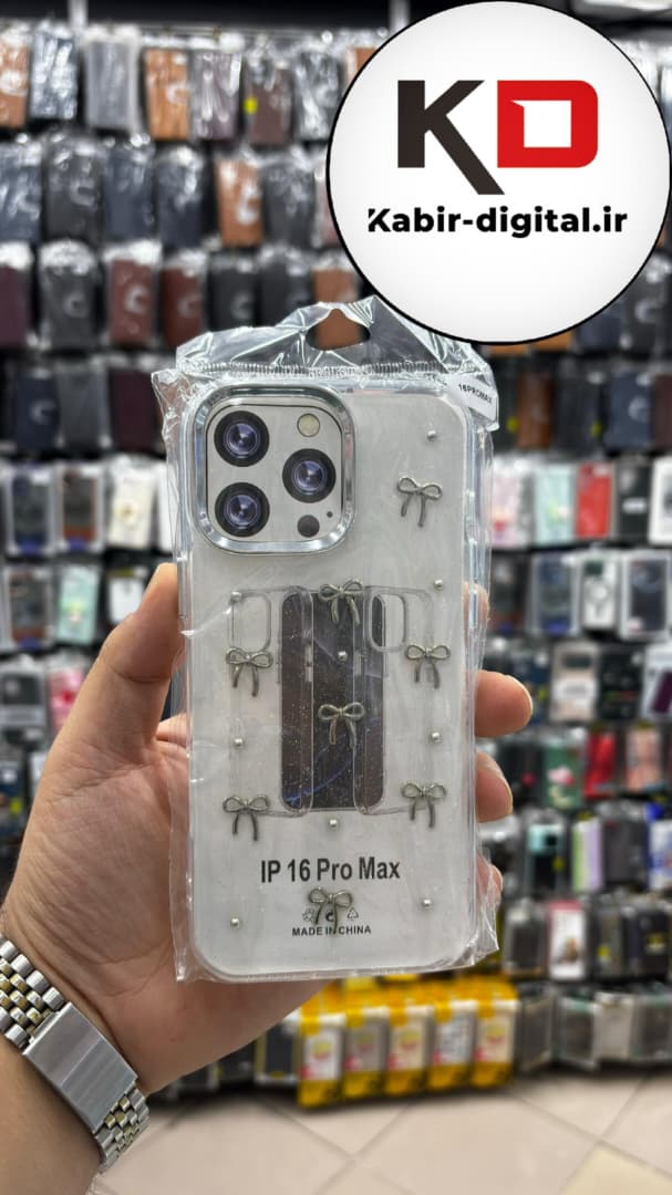 قاب گوشی iPhone 16 Pro Maxآیفون لاکچری شفاف رزینی طرح شاین لنز کرومی طرح پاپیون