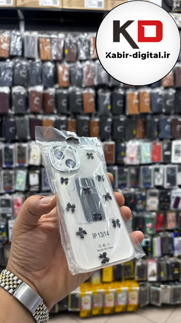 قاب گوشی iPhone 13/14/15 آیفون لاکچری شفاف رزینی طرح شاین لنز کرومی طرح پاپیون مشکی