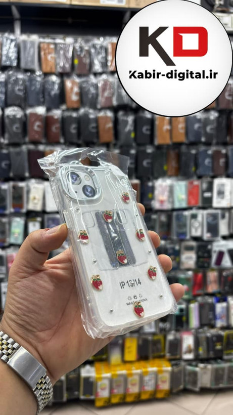 قاب گوشی iPhone 13/14/15 آیفون لاکچری شفاف رزینی طرح شاین لنز کرومی طرح توت فرنگی