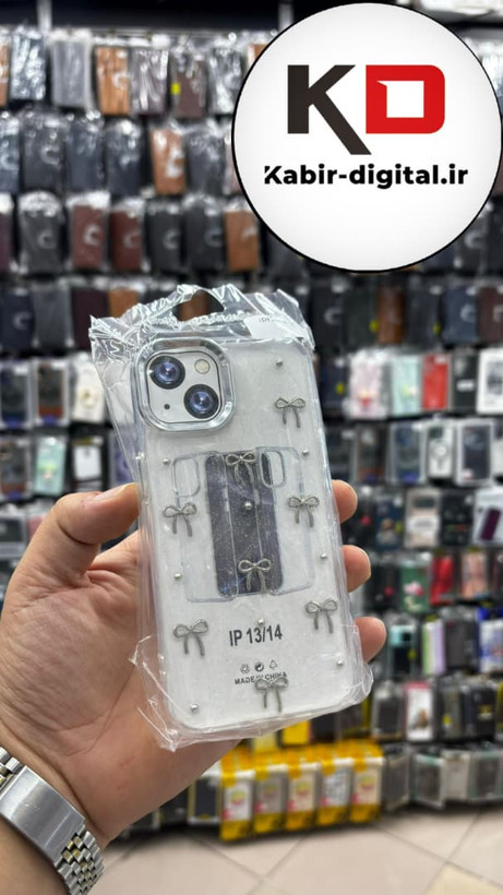 قاب گوشی iPhone 13/14/15 آیفون لاکچری شفاف رزینی طرح شاین لنز کرومی طرح پاپیون