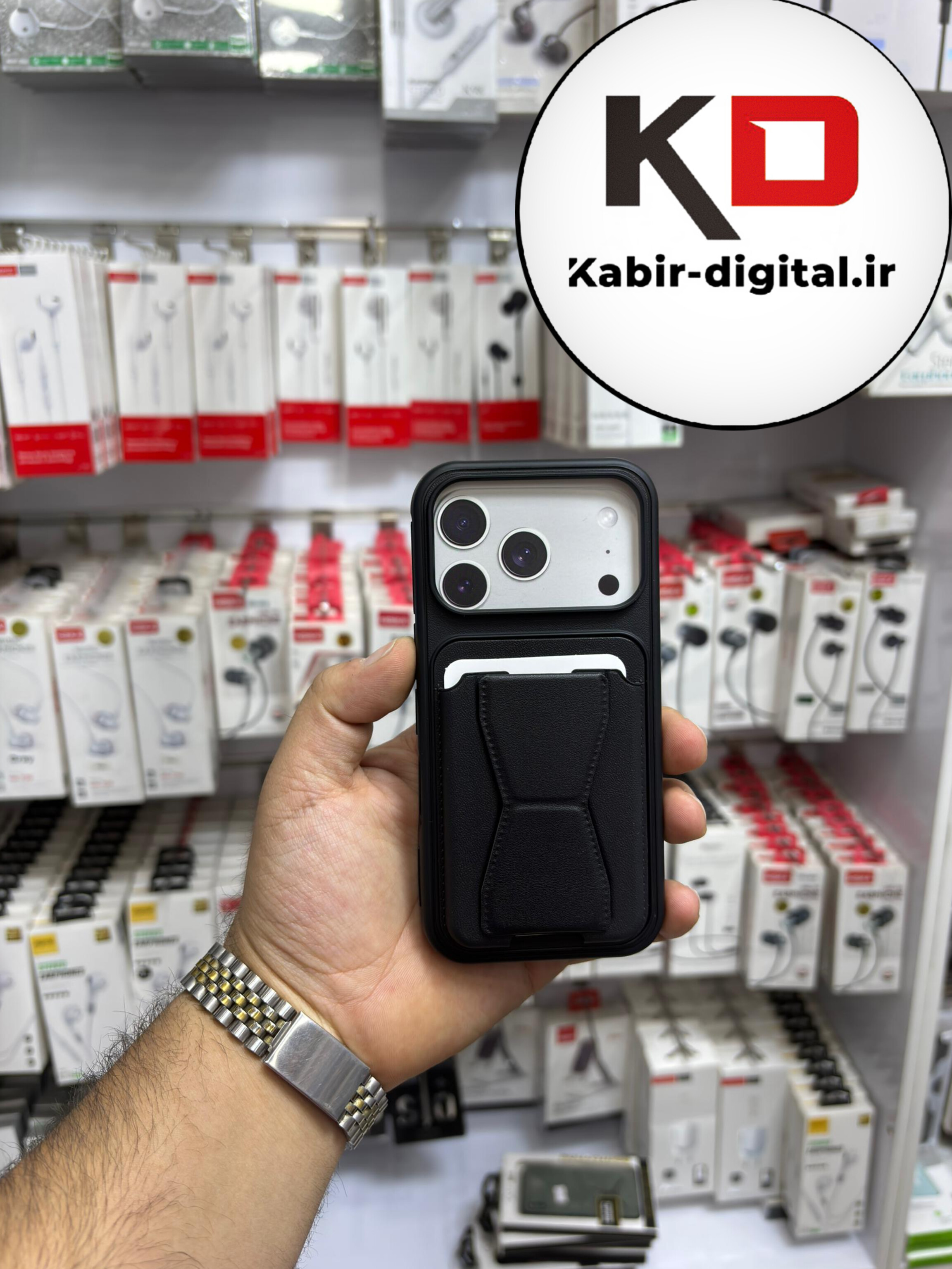 قاب گوشی چرمی جاکارتی استندشو  اورجینال iPhone 17 pro maxآیفون مشکی