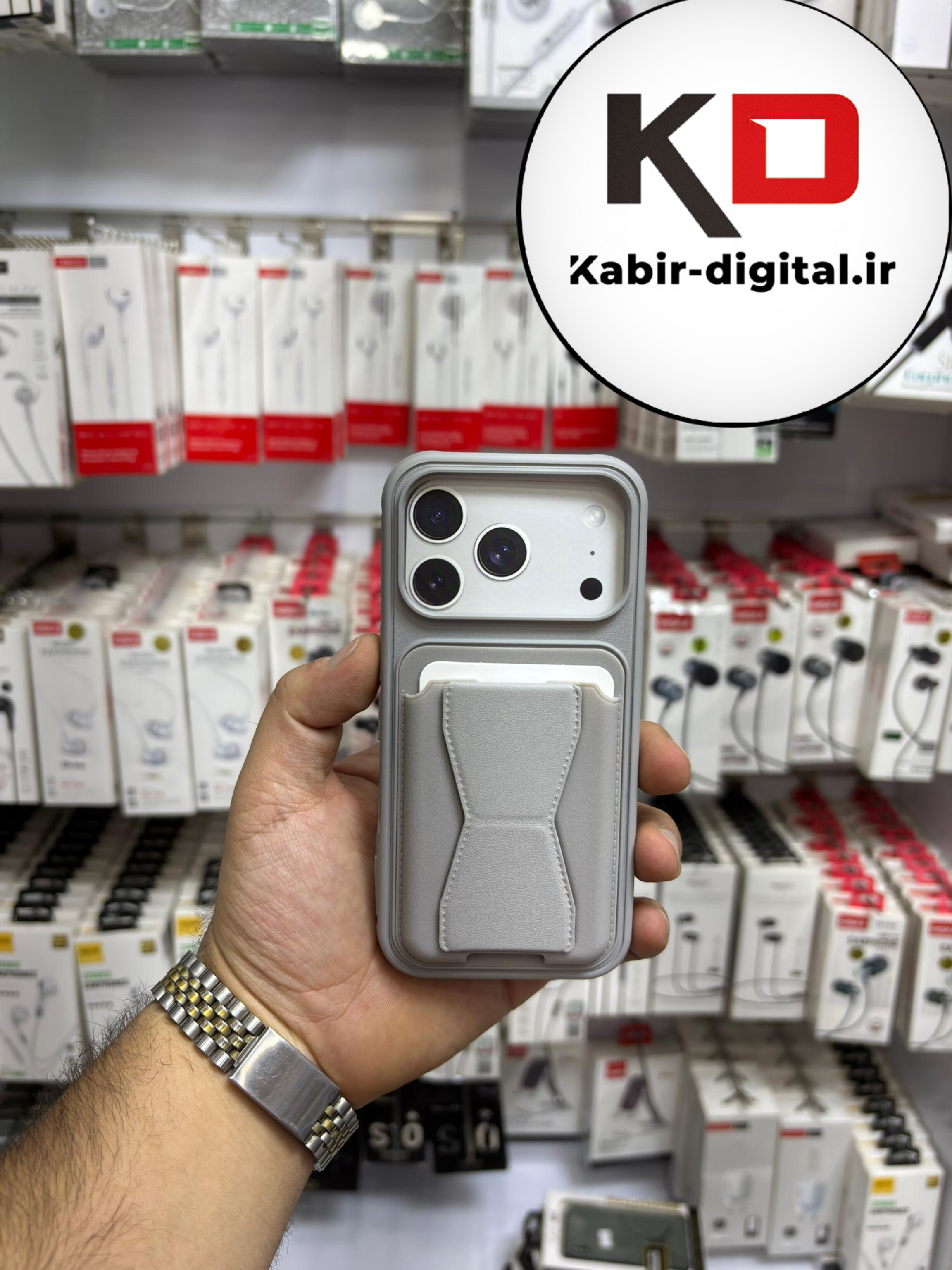 قاب گوشی چرمی جاکارتی استندشو  اورجینال iPhone 17 pro maxآیفون طوسی