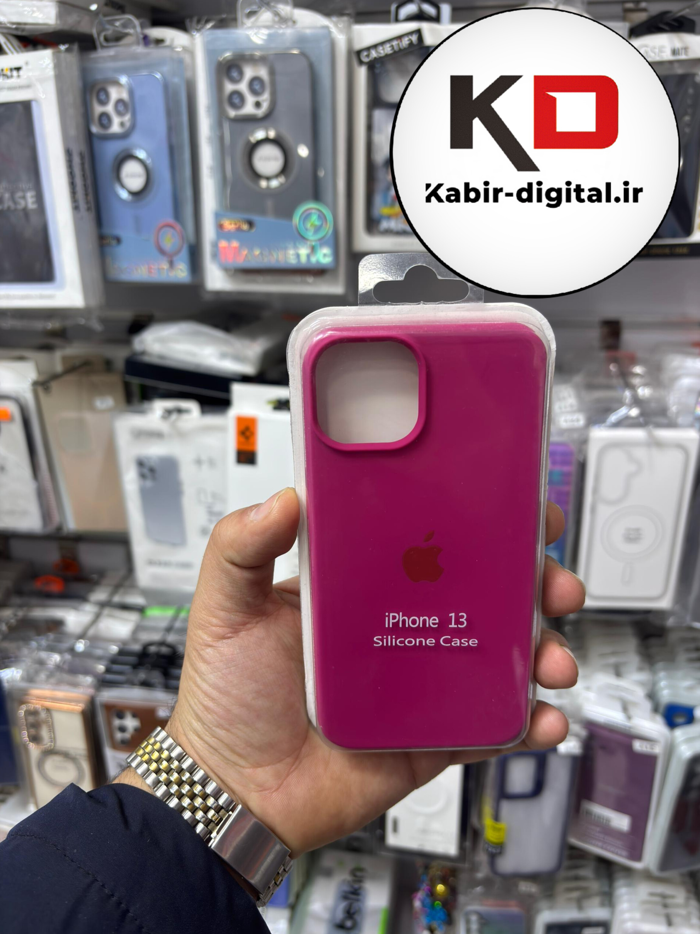 قاب گوشی iPhone 13 /14 /15آیفون سیلیکونی اورجینال پاک کنی درجه یک زیربسته صورتی