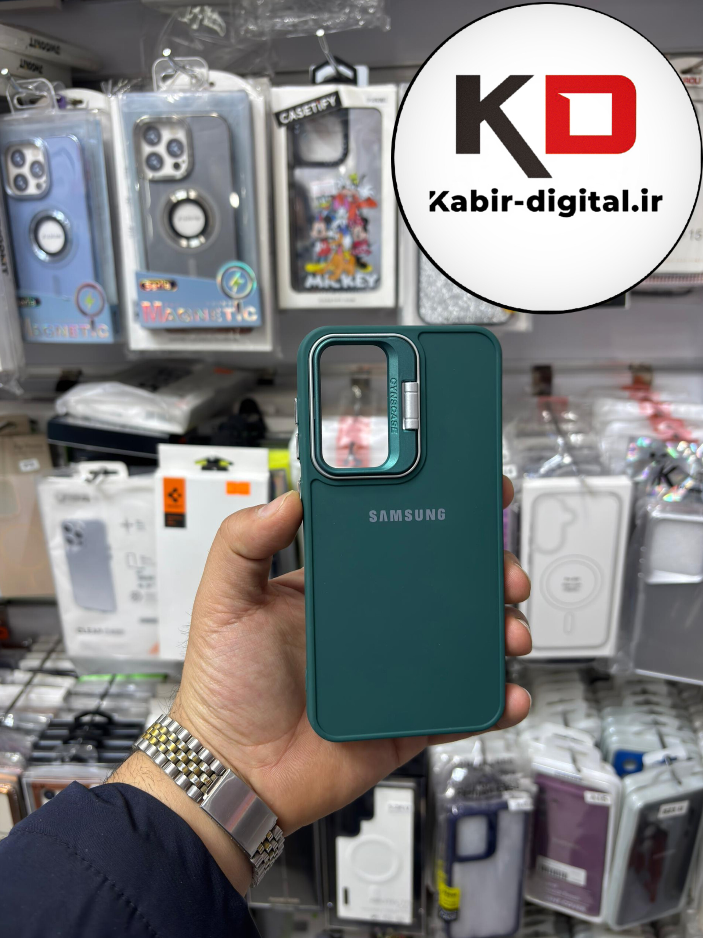 قاب گوشی Galaxy S23 FEسامسونگ سیلیکونی استندشو لوگو دار CYNS CASE سبز