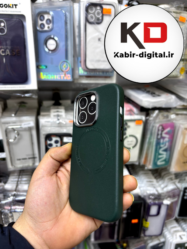 کاور گوشی آیفون iphone 14 Pro طرح چرم اورجینال مگ سیف لنز کرومی سبز